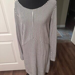 Blue Canoe Striped Tunic Dress -Black and White- Medium
